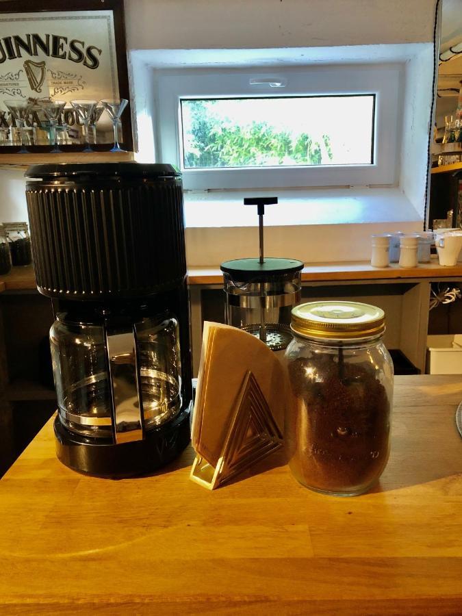 Suite Apartment With Garden And All Amenities มัลเมอ ภายนอก รูปภาพ
