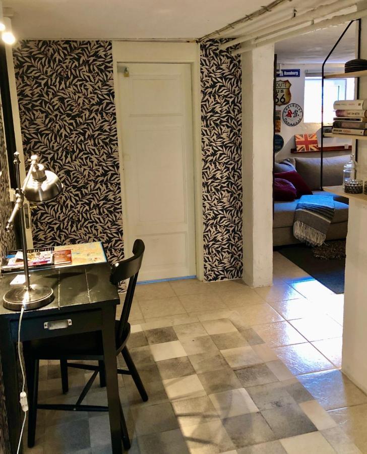 Suite Apartment With Garden And All Amenities มัลเมอ ภายนอก รูปภาพ