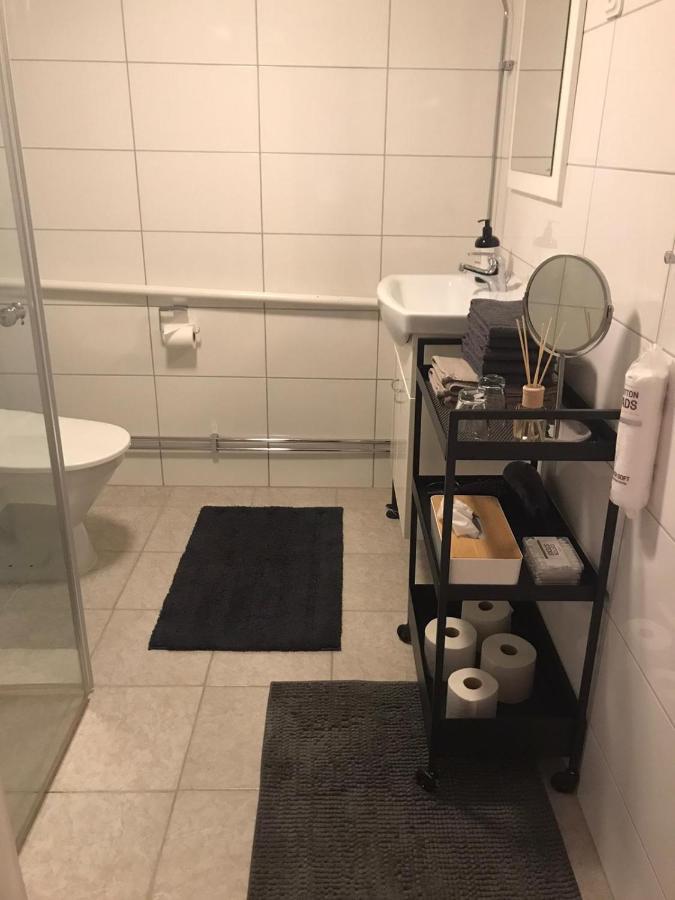 Suite Apartment With Garden And All Amenities มัลเมอ ภายนอก รูปภาพ